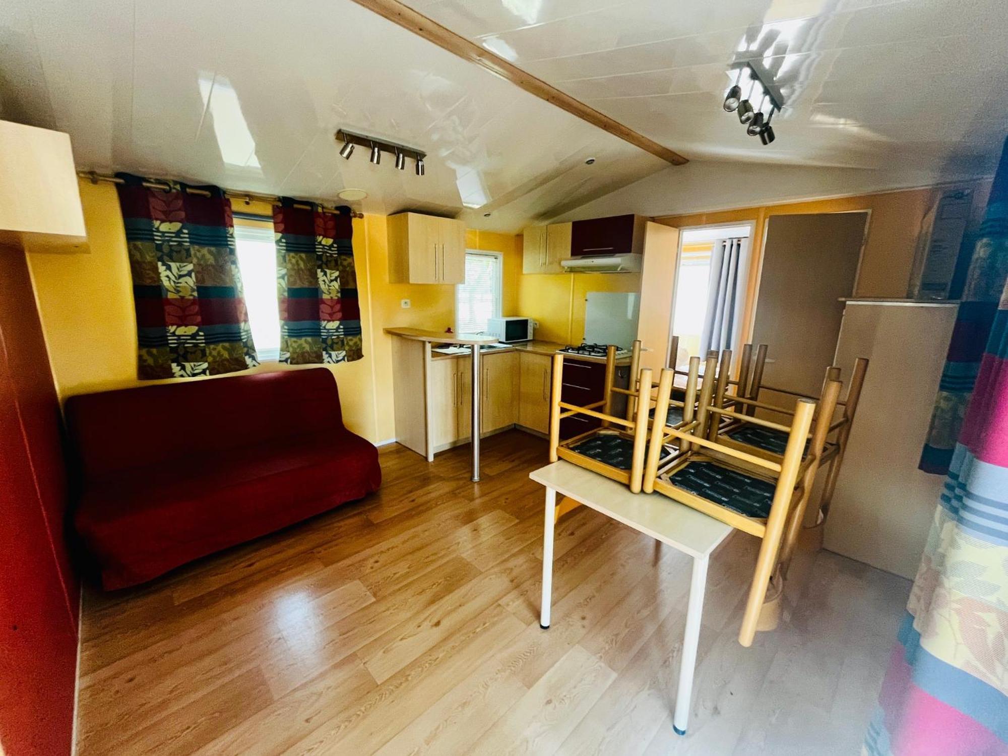 Campsite Mobil Mercure Villemur-sur-Tarn